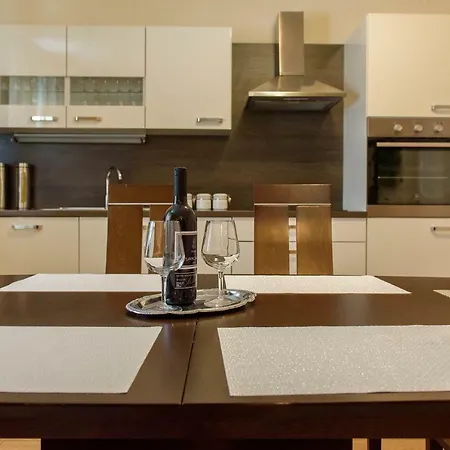Apartment App Just4you